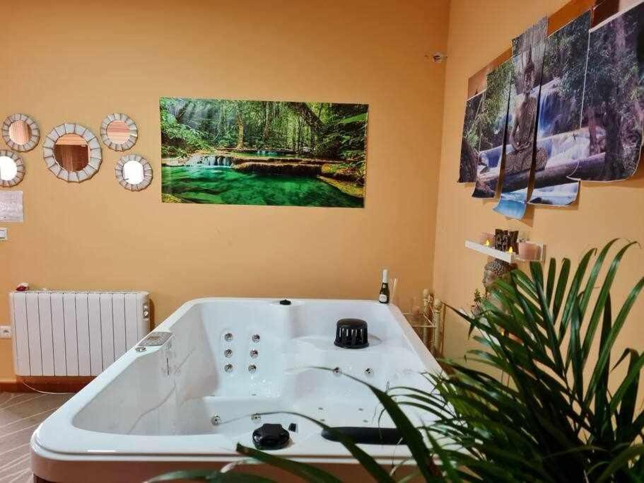 Casa Rural Con Jacuzzi, Sauna, Barbacoa Y Barra Cabeza la Vaca Luaran gambar