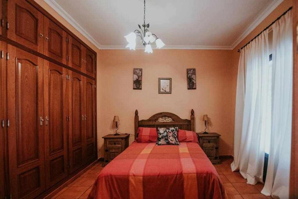 Casa Rural Con Jacuzzi, Sauna, Barbacoa Y Barra Cabeza la Vaca Luaran gambar
